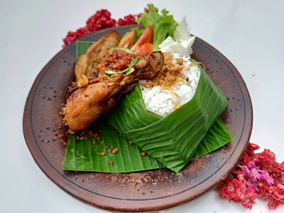 Rahasia Kue Manis di Jantung Cilacap yang Selalu Ramai